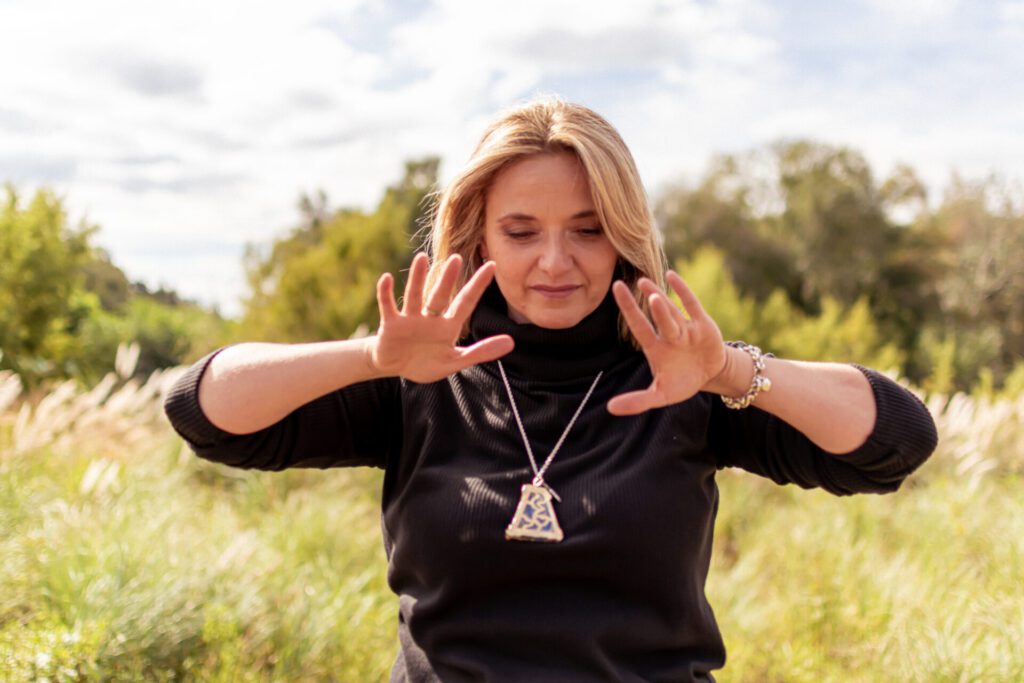 La médium capaz de viajar a otras dimensiones